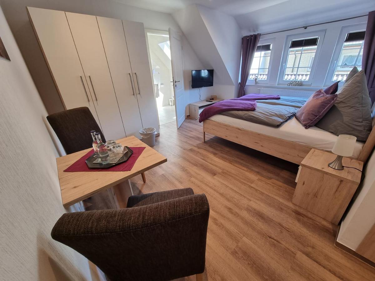 Landhotel Hof Barrl Schneverdingen Rom bilde